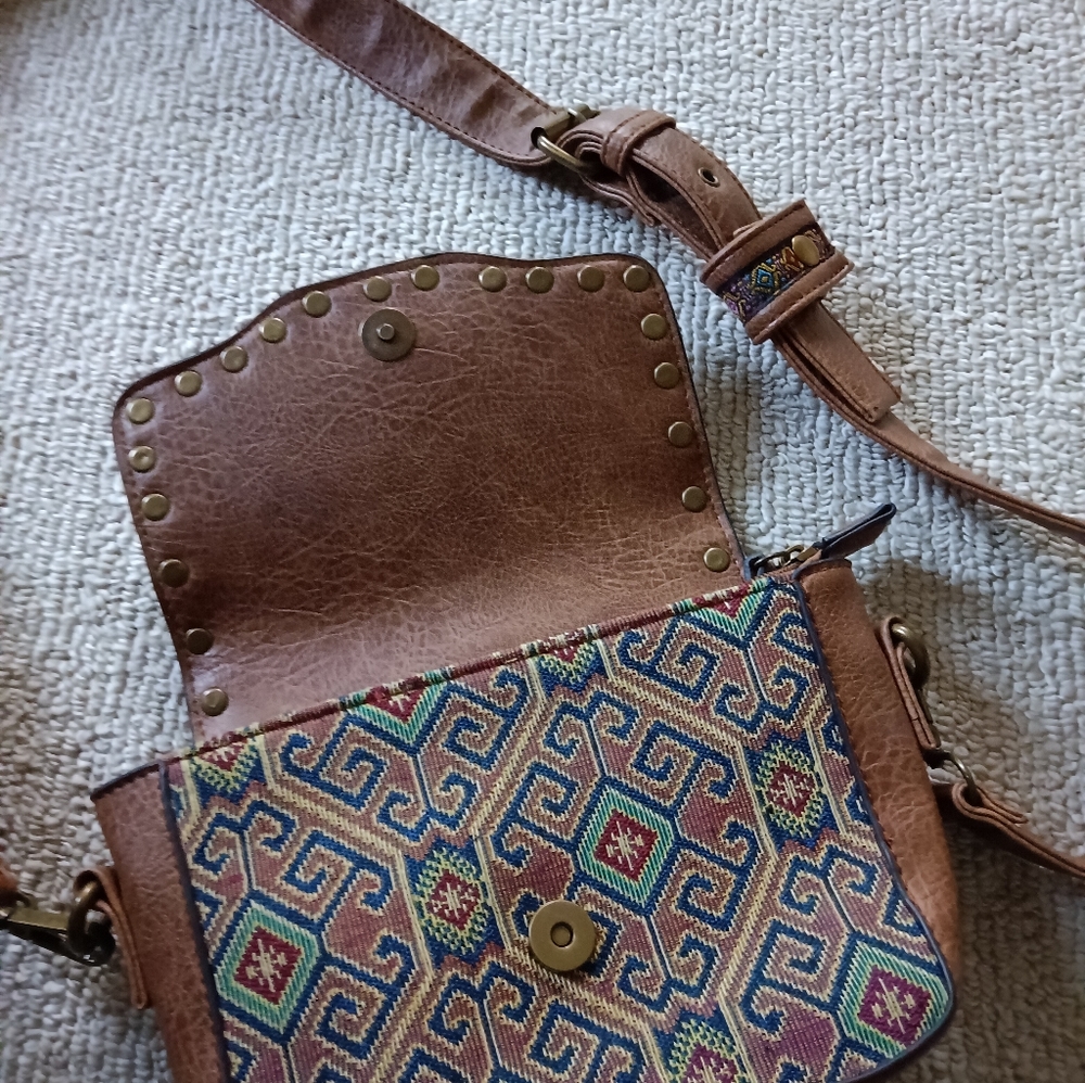 Purse - Picture 6 of 6